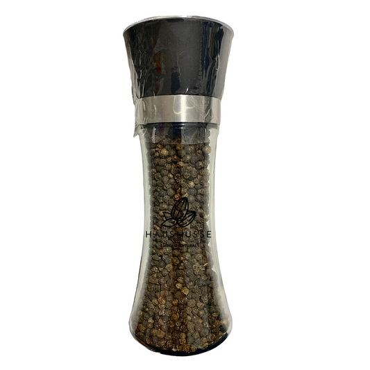 Molinillo con pimienta