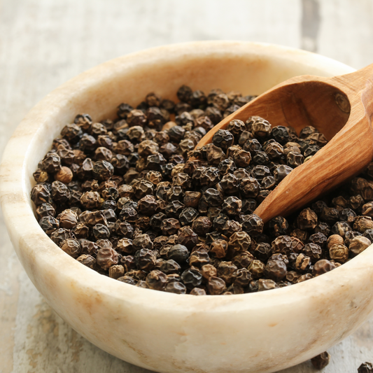 Pimienta negra entera
